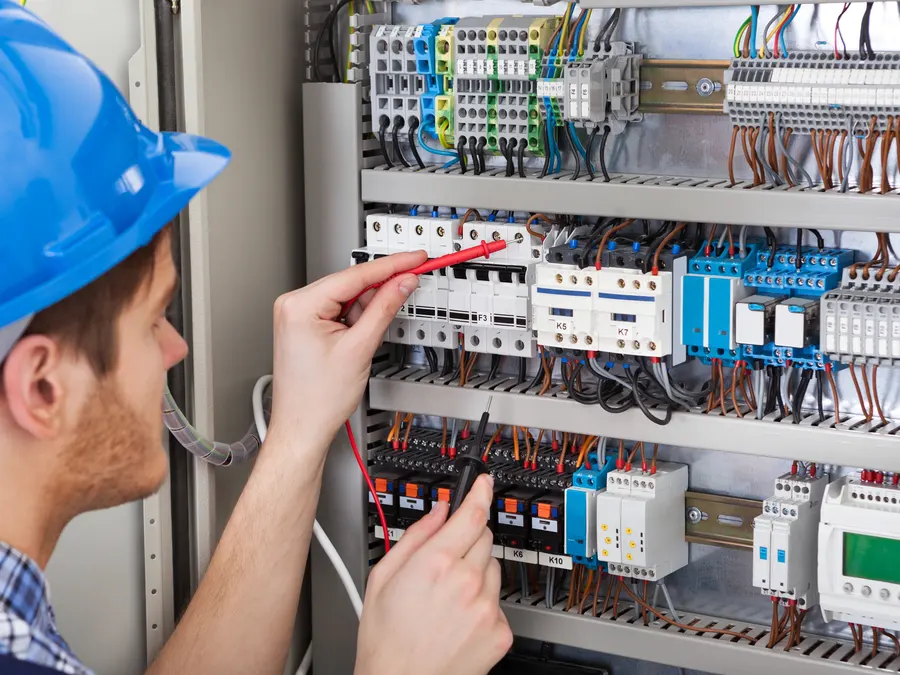 Éclairage par un électricien à Sarcelles